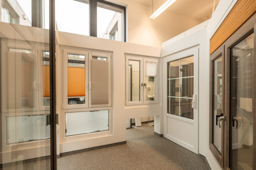 Rohde Ausstellung Fensterrondell